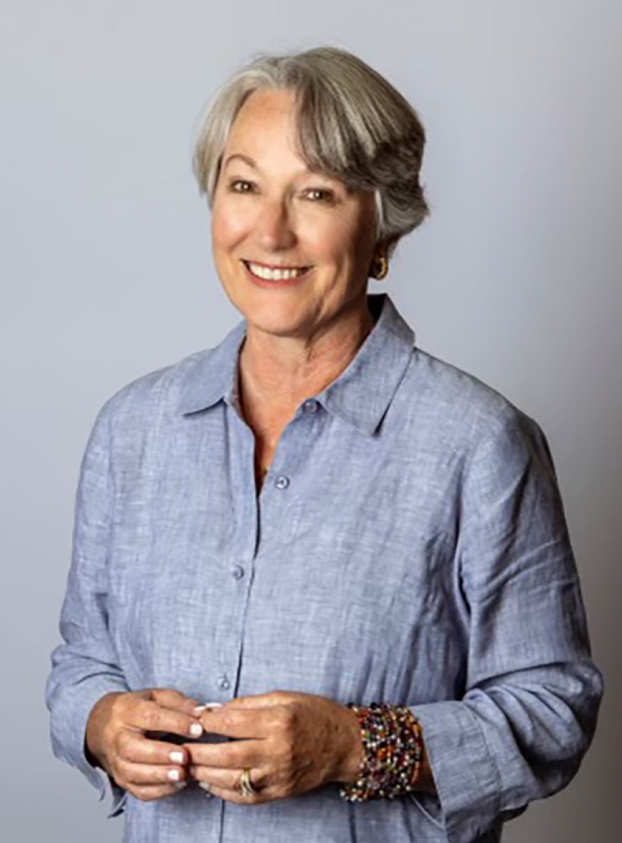 Portrait of Susan Lyons ‘79.